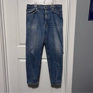 Levi’s Levi Strauss & Co. 550 Denim Blue Wash Vintage High Waisted Jeans